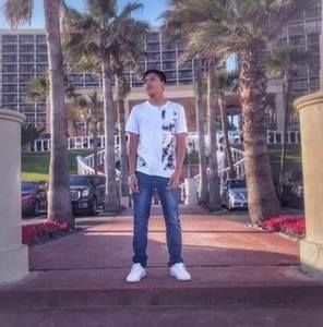 Meet your Posher, Josue